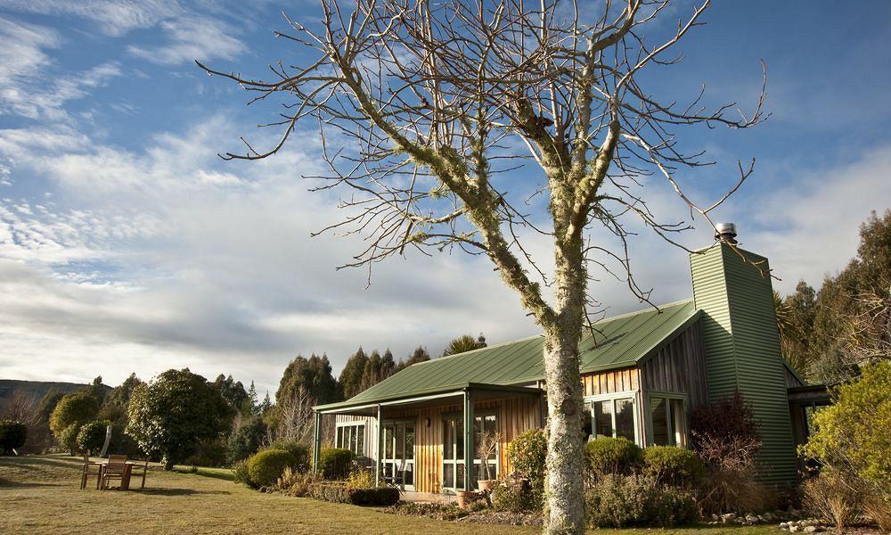Whakaipo Lodge Lago Lago Taupo Exterior foto